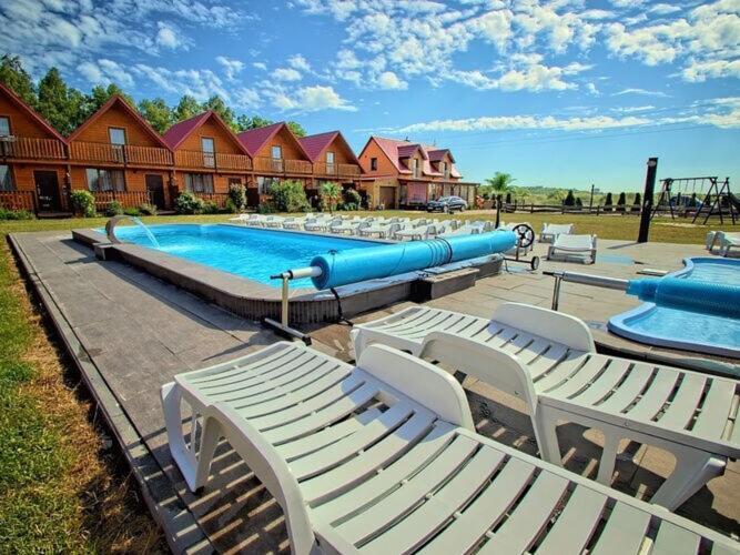 Holiday Resort With Pool, Jarosławiec Exterior foto